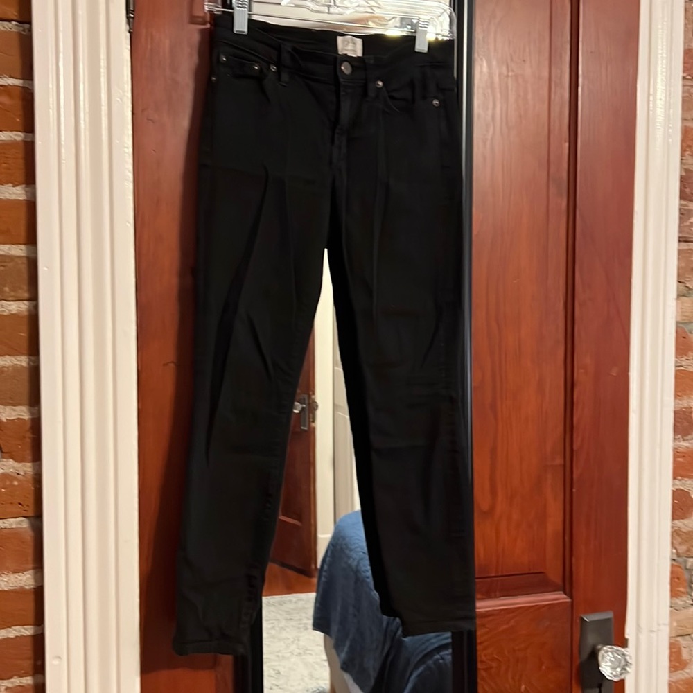 Black skinny jeans
